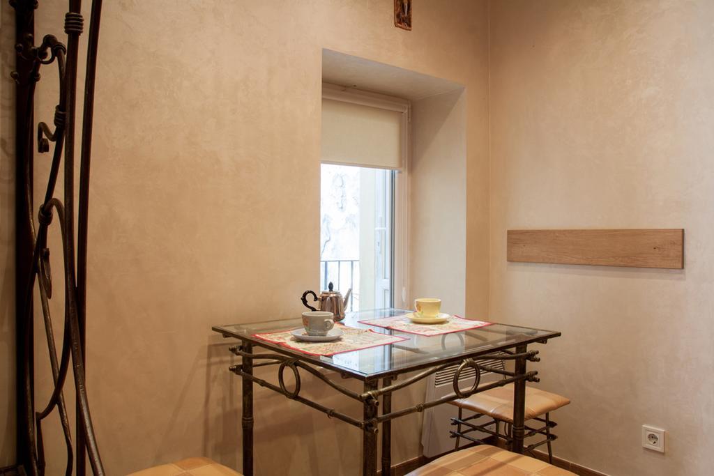 Apartment Roksolana 2 利沃夫 外观 照片